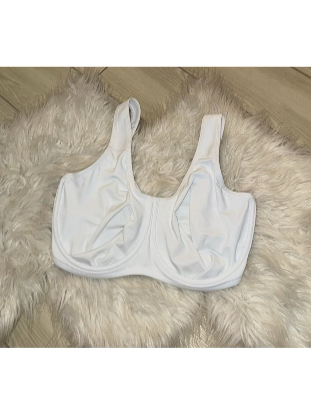 Syrokan A227 Womens Sports Bra Max Control UW High Impact Unpadded 36G White